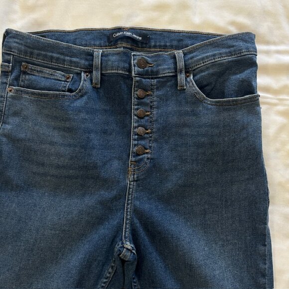 Calvin Klein Ladies Denim Jeans sz 14 32 Repreve Tapered Button Closure - Picture 5 of 12